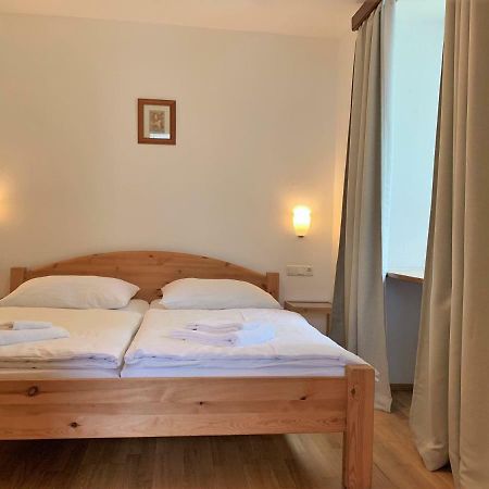 Aparthotel Der Ulmenhof à Gosau Extérieur photo