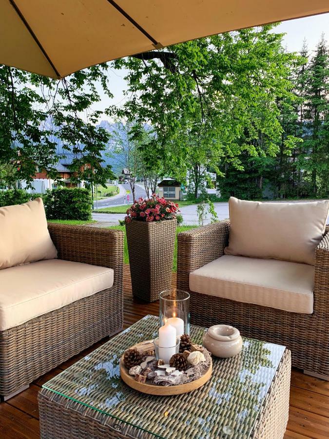 Aparthotel Der Ulmenhof à Gosau Extérieur photo